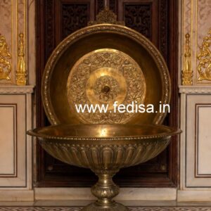 Brass Wash Basin Ideas for High-End Bathroom Decor No-018