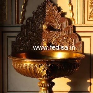 Unique Brass Wash Basin Ideas for Luxury Bathrooms No-024