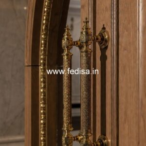 23 Stunning Brass Door Handle Designs You Must See BDR-6568