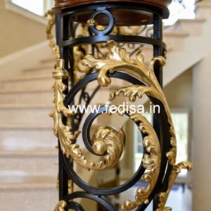 Modern Indian Balcony Ideas With Railings No-42512