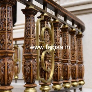 Modern Staircase Design With Stylish Railings India No-42945